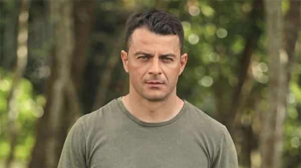 Νέο «χτύπημα» Τατουάζ στο Survivor: Μετά τον Αγγελόπουλο εισβάλλει στη σειρά ο…