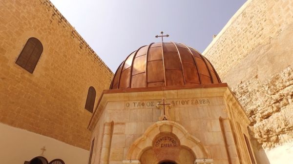 «Φωτεινά μονοπάτια»: «Τα άγια προσκυνήματα της Βηθλεέμ»