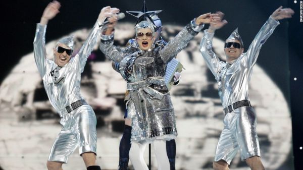 Eurovision 2014: Ο Verka Serduchka πήγε στην Κοπεγχάγη με το αστέρι του