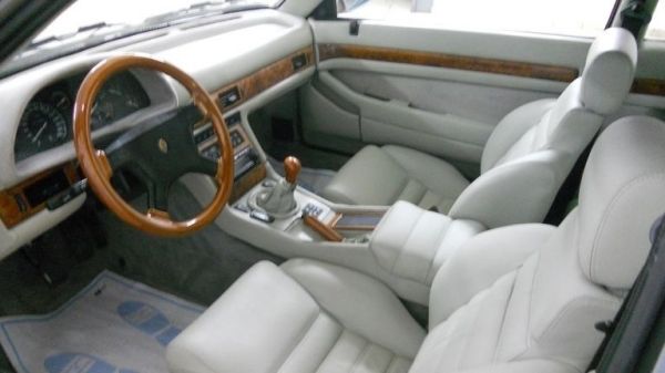 Αλίκη Βουγιουκλάκη