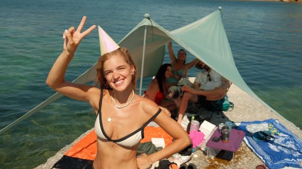 Νατάσα Εξηνταβελώνη