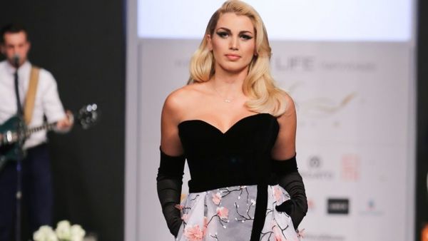 Σπυροπούλου: Τι συνέβη στην πτήση της για Ρόδο και πήρε την απόφαση να πάει στο Survivor;