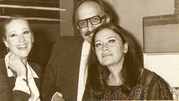 Τζένη Καρέζη: Οι άγνωστες φωτογραφίες της μεγάλης ηθοποιού