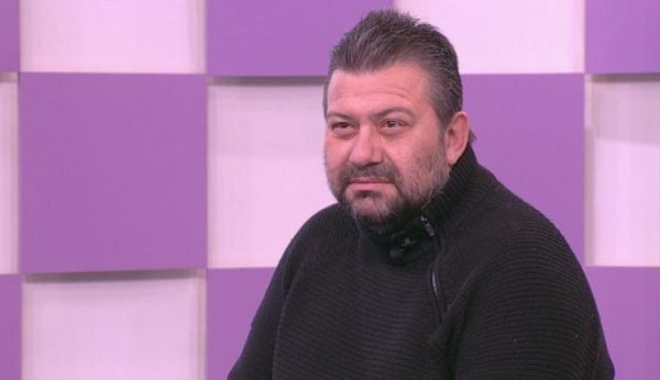 Πάμε Πακέτο: Δυο νεαρά παιδιά αναζητούν τον πατέρα τους και θα μάθουν ότι είναι αδέρφια!