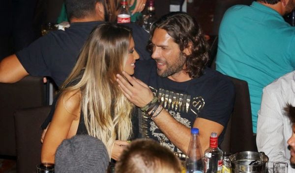 Ποια καλλονή αποκαλύπτει: «Δεν ήμουν ποτέ ζευγάρι με τον Σπαλιάρα»;