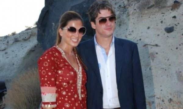 Σταματίνα Τσιμτσιλή-Θέμης Σοφός:Συγκατοίκηση ένα βήμα πριν το γάμο