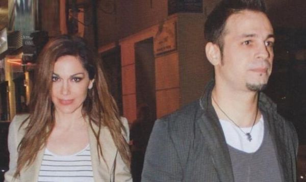 Βανδή-Νικολαΐδης: Βραδινή θεατρική έξοδος