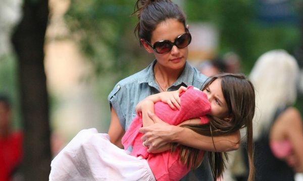 Τα κορίτσια του Tom Cruise βγήκαν βόλτα