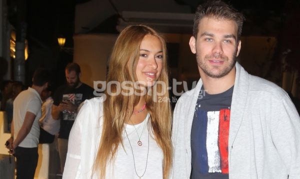 Ερωτευμένοι στη Μύκονο!