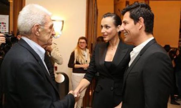 Η Ζυγούλη στο πλευρό του Ρουβά στην πρεμιέρα του «Chevalier»