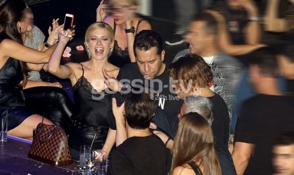 Ευαγγελία Αραβανή: Τα «έσπασε» στον Οικονομόπουλο πρώτο τραπέζι πίστα