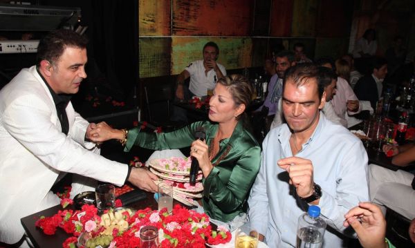 Μήπως αντί για γάμο να είναι απλά μαζί;