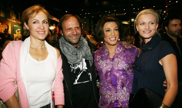 Όσα έγιναν στην πρεμιέρα της “Χαρτοπαίχτρας” 