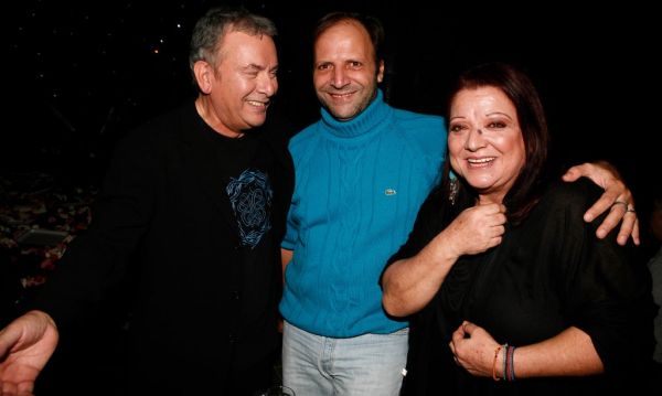 Η πρεμιέρα του Μανώλη Μητσιά 