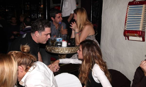 Όταν διασκεδάζει η Άννα Βίσση