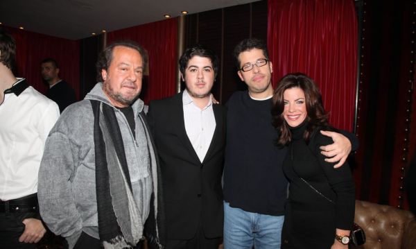 Παππούς σύντομα ο Γιάννης Πάριος