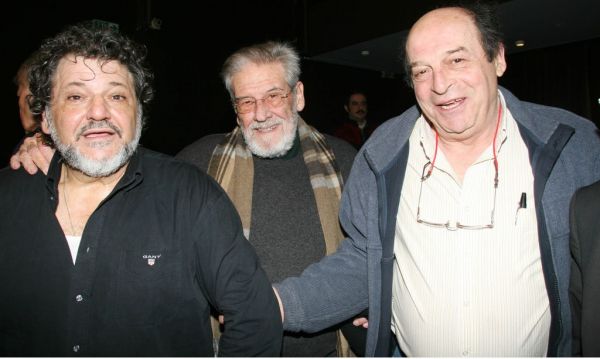 Το “τελευταίο τσιγάρο”...  με τον Γιώργο Παρτσαλάκη