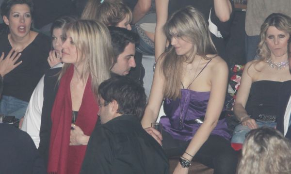 Εύα Καϊλή: Full in love