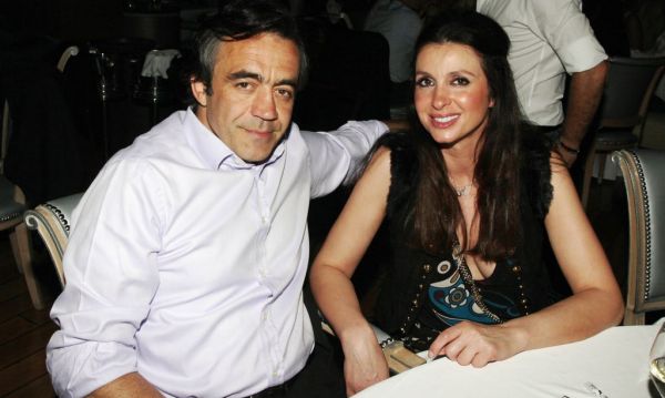 Πάρτι-έκπληξη για την ονομαστική γιορτή της Μαστροκώστα έκανε ο Δέλλας