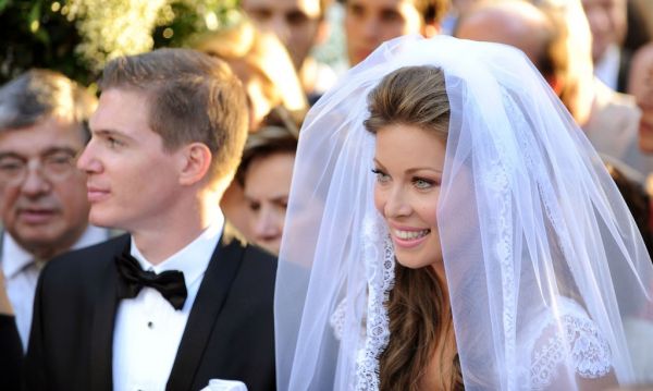 Χρουσαλά-Πατίτσας: Το φωτογραφικό άλμπουμ του γάμου τους