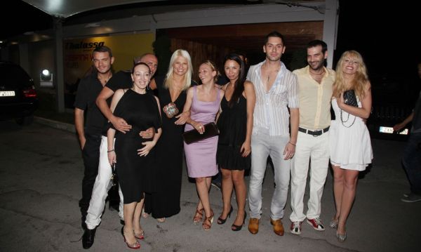 Δείτε το γλέντι της Φαίης Σκορδά στο bachelor της!