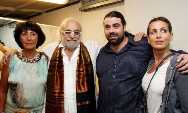 Οικογένεια Ρούσσου: Ευτυχισμένοι μαζί 