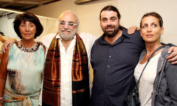 Οικογένεια Ρούσσου: Ευτυχισμένοι μαζί 