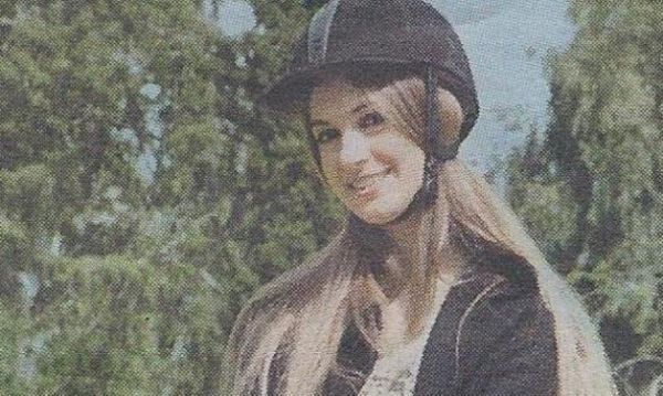 Η Άννα Πρέλεβιτς κάνει ιππασία