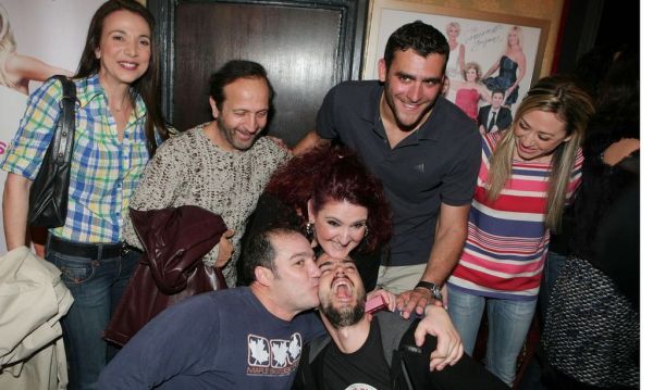 Πρεμιέρα για το «Δείπνο ηλιθίων»