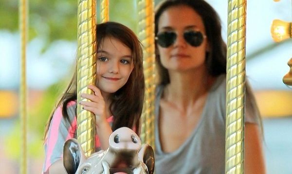 Ο Tom Cruise διασκεδάζει με την κόρη του