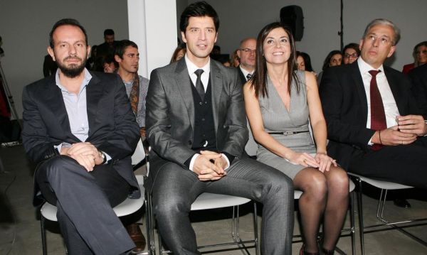 Ο Σάκης Ρουβάς στηρίζει και πάλι το ArGOODaki! (φωτό)