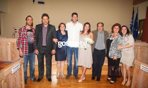 Στιγμιότυπα από τον πολιτικό γάμο Τσουρή-Βασιλόπουλου! 