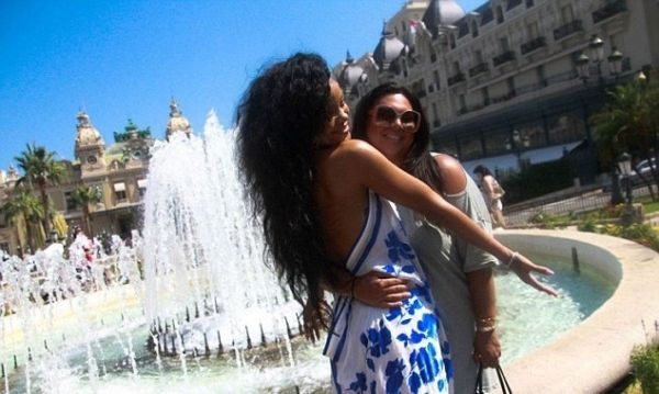 Το φωτογραφικό και σέξι άλμπουμ της Rihanna από τις διακοπές της!