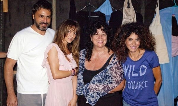 Μαρία Σολωμου: Έφτιαξε νύχι και πήγε… θέατρο!