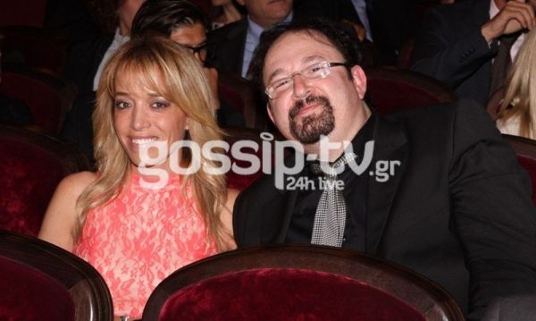 Λαμπερά εγκαίνια για το Δημοτικό θέατρο Πειραιά