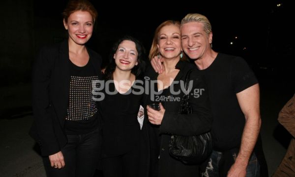 Έξοδος στο θέατρο για Στάη, Κατρανίδη και Συσσοβίτη!