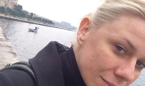 Στην Θεσσαλονίκη η Κατερίνα Καραβάτου – Δείτε τη μελαγχολική φωτογραφία