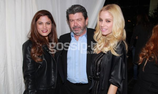 Λαμπερές παρουσίες στο Χριστουγεννιάτικο πάρτι του Ant1