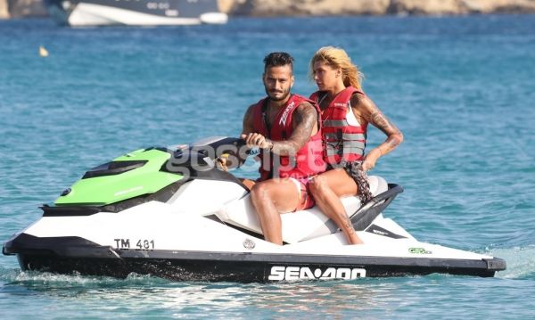 Έχω και Jet Ski, πάμε μια βόλτα;