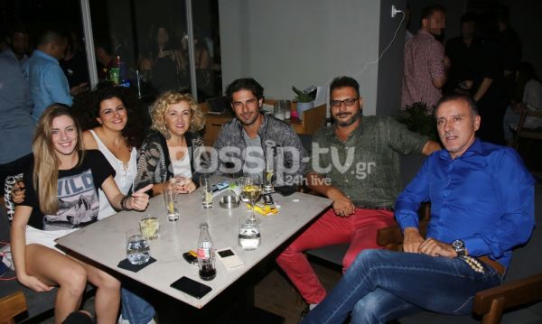 Σπάνια οικογενειακή έξοδο για την Υρώ Μανέ