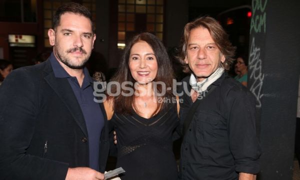 Το «Δείπνο ηλιθίων» έκανε πρεμιέρα 