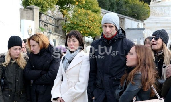 Το τελευταίο αντίο στον Σπύρο Ευαγγελάτο