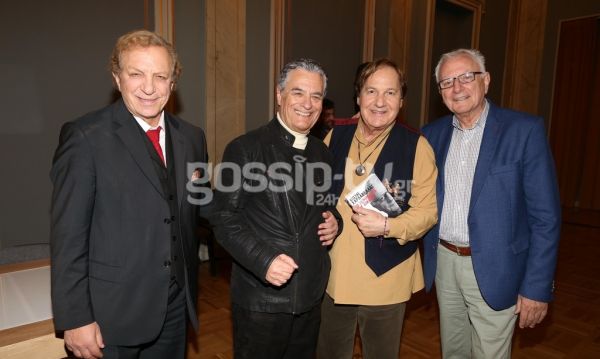 Ο Κώστας Χαρδαβέλλας παρουσίασε το βιβλίο του