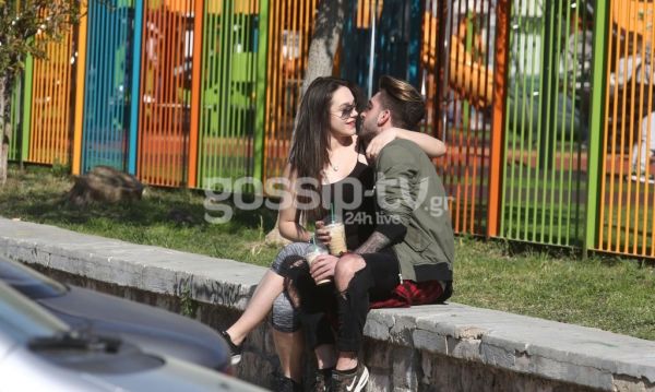 Από το The Voice στην αγκαλιά παίκτη του X-Factor 