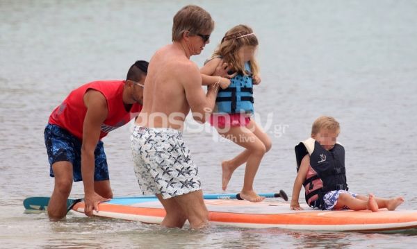 Ευτυχισμένοι μαζί, παντού! 