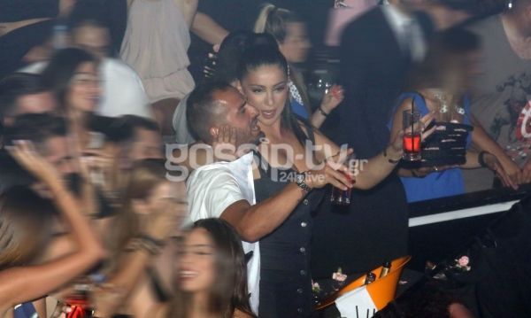 Ώπα! Τι γίνεται εδώ; Ο πρώην της Χατζίδου αγκαλιά με την πρώην του Ιωάννου!