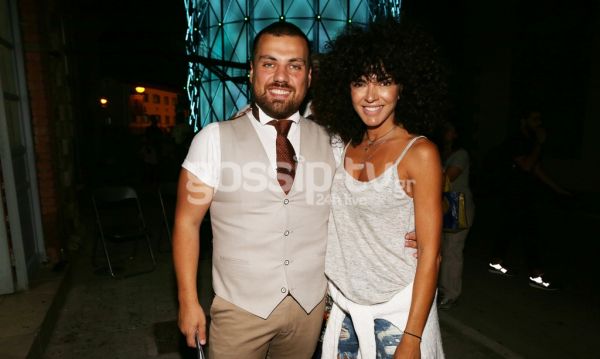 Πάλι μόνη σου Μαρία; 