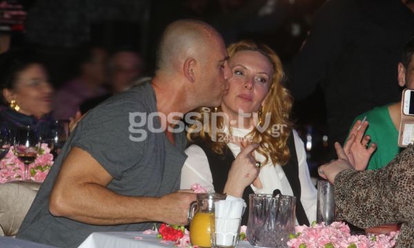 Εβελίνα Παπούλια: Σπάνια βραδινή έξοδος με τον σύντροφο της