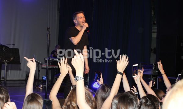 Το «Party» του Μιχάλη Χατζηγιάννη