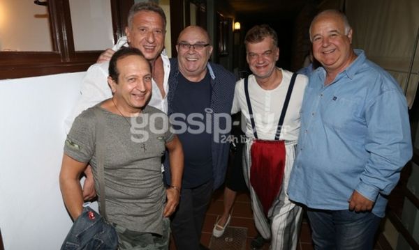 Ήταν όλοι εκεί! Το αδιαχώρητο στην Επίδαυρο για την παράσταση «Αχαρνής»